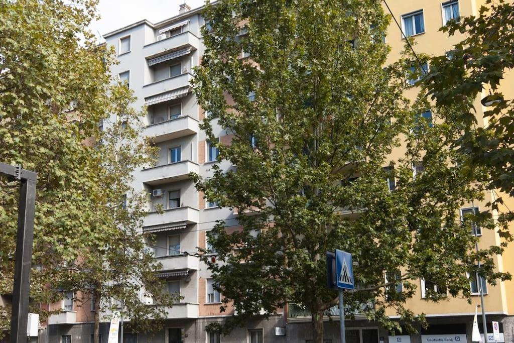Ferienwohnung Youhosty - Misurata 63 Mailand Exterior foto
